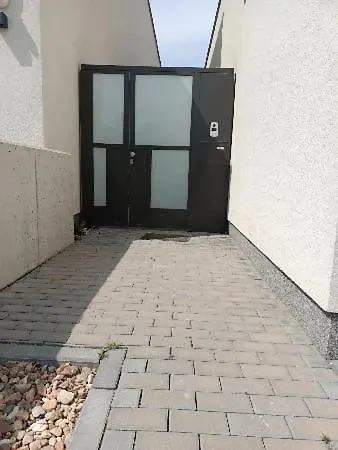 Moderni Pokoj S Parkovanim Zdarma Brno
